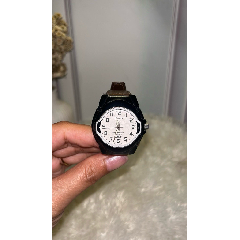 Casio MW-600F HD (Heavy duty)