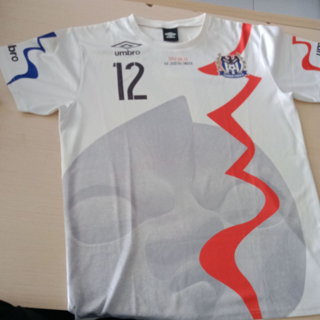 kaos Jersey Umbro gamba osaka preloved