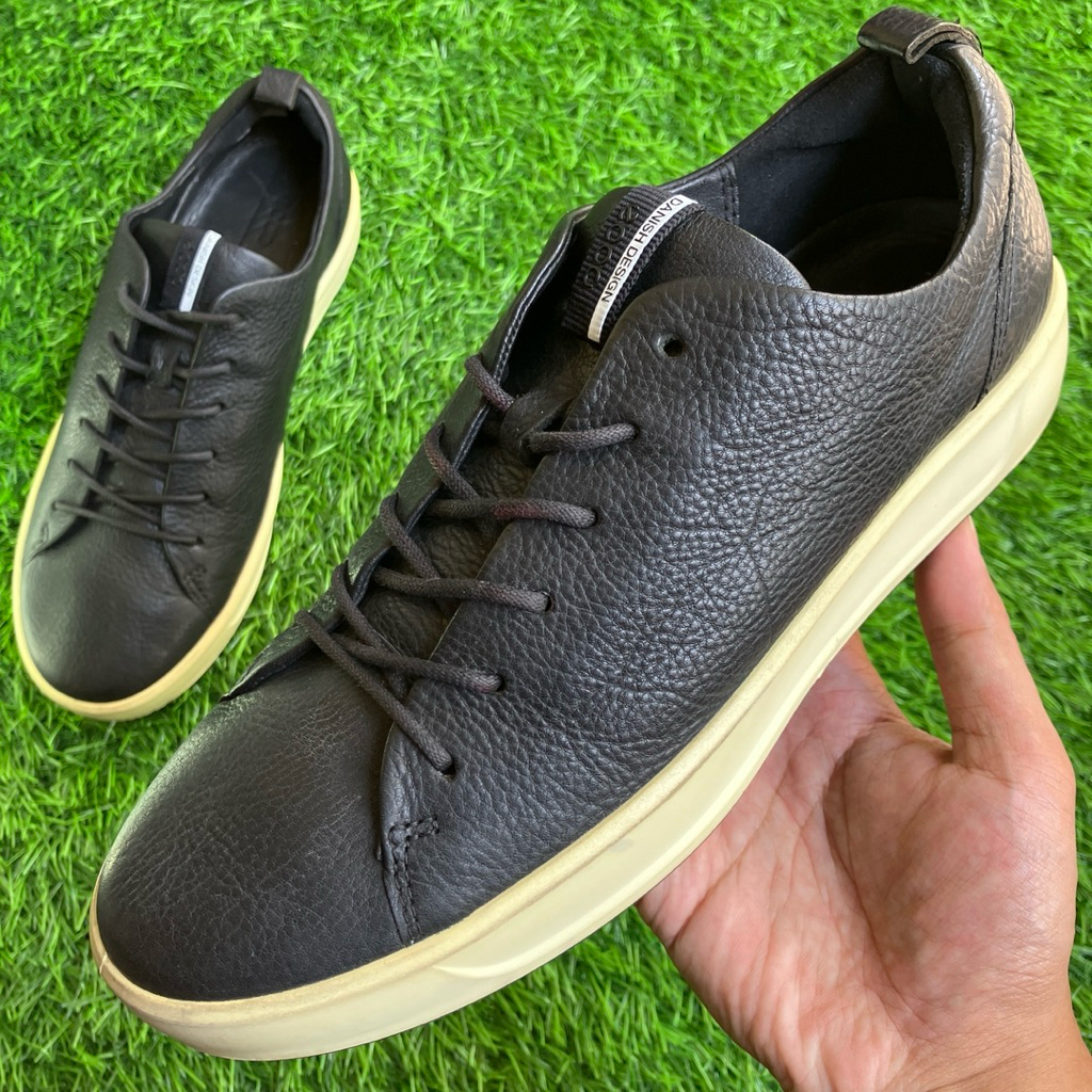 ECCO SOFT Black Leather sneakers size 39