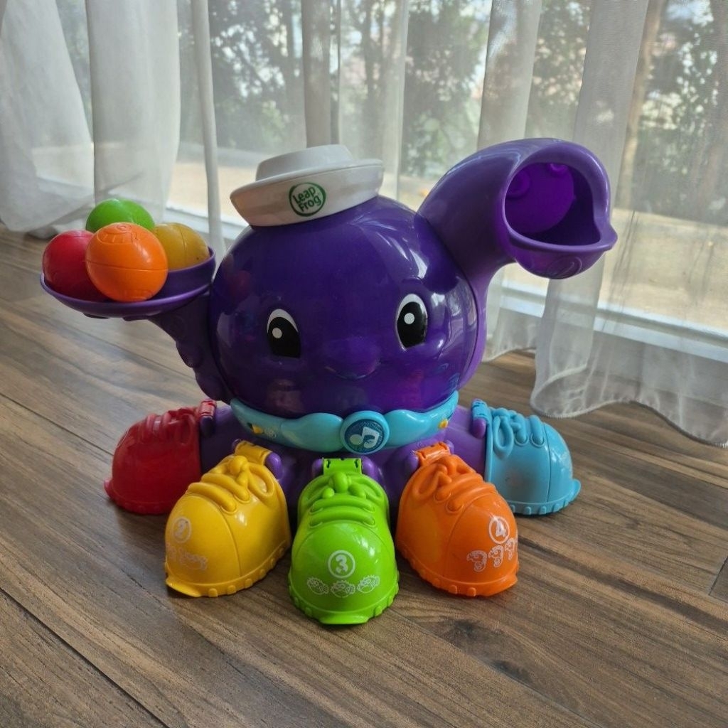 leapfrog ori elc octopus peek a shoe preloved good condition