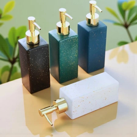 BOTOL PUMP SABUN Kotak / BOTTLE SHOWER PUMP GLITER kotak 400ML