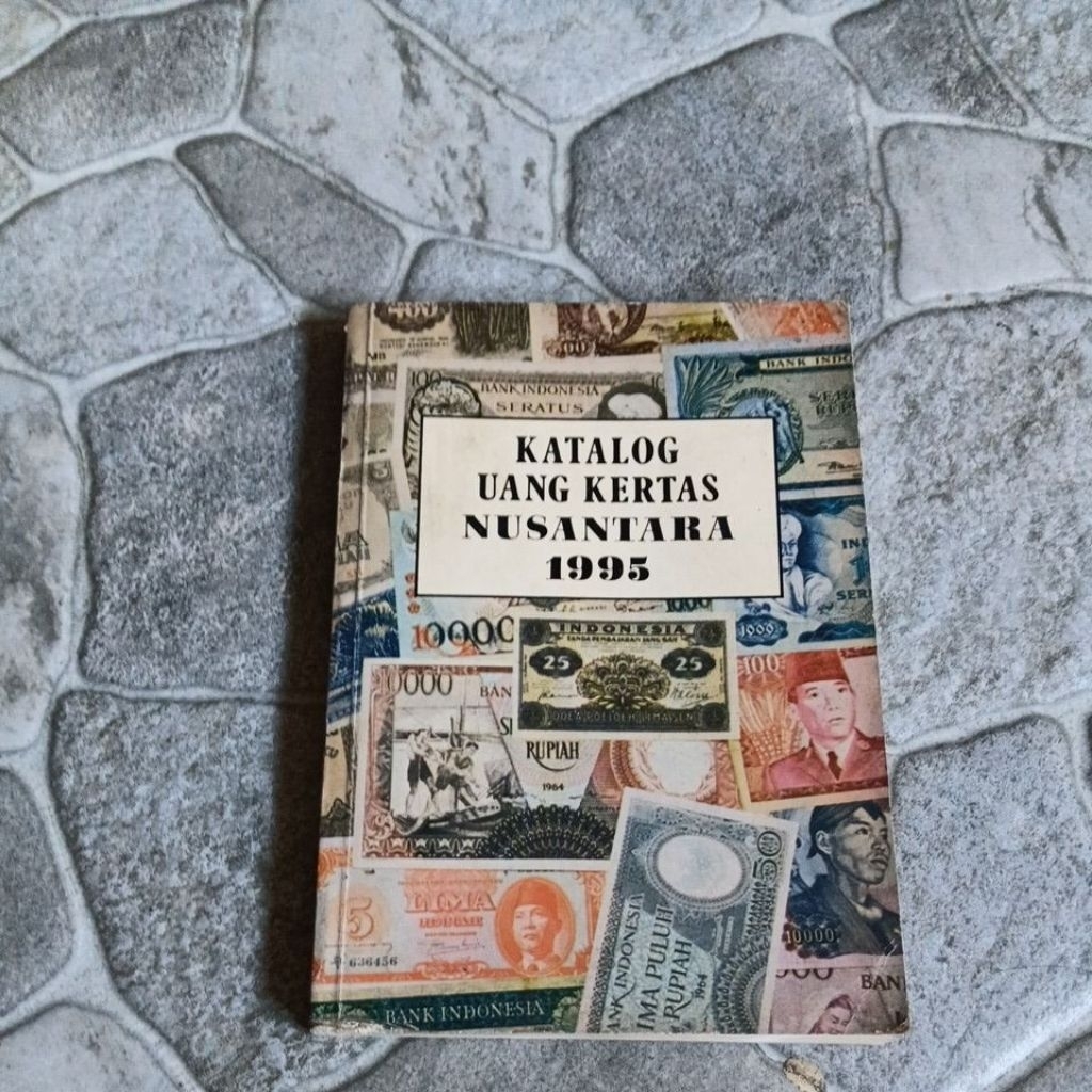 BUKU KATALOG UANG KERTAS NUSANTARA 1995.