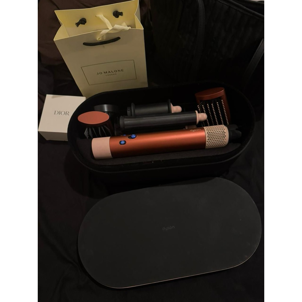 Preloved Dyson HS05 Long (Airwrap Complete Long)