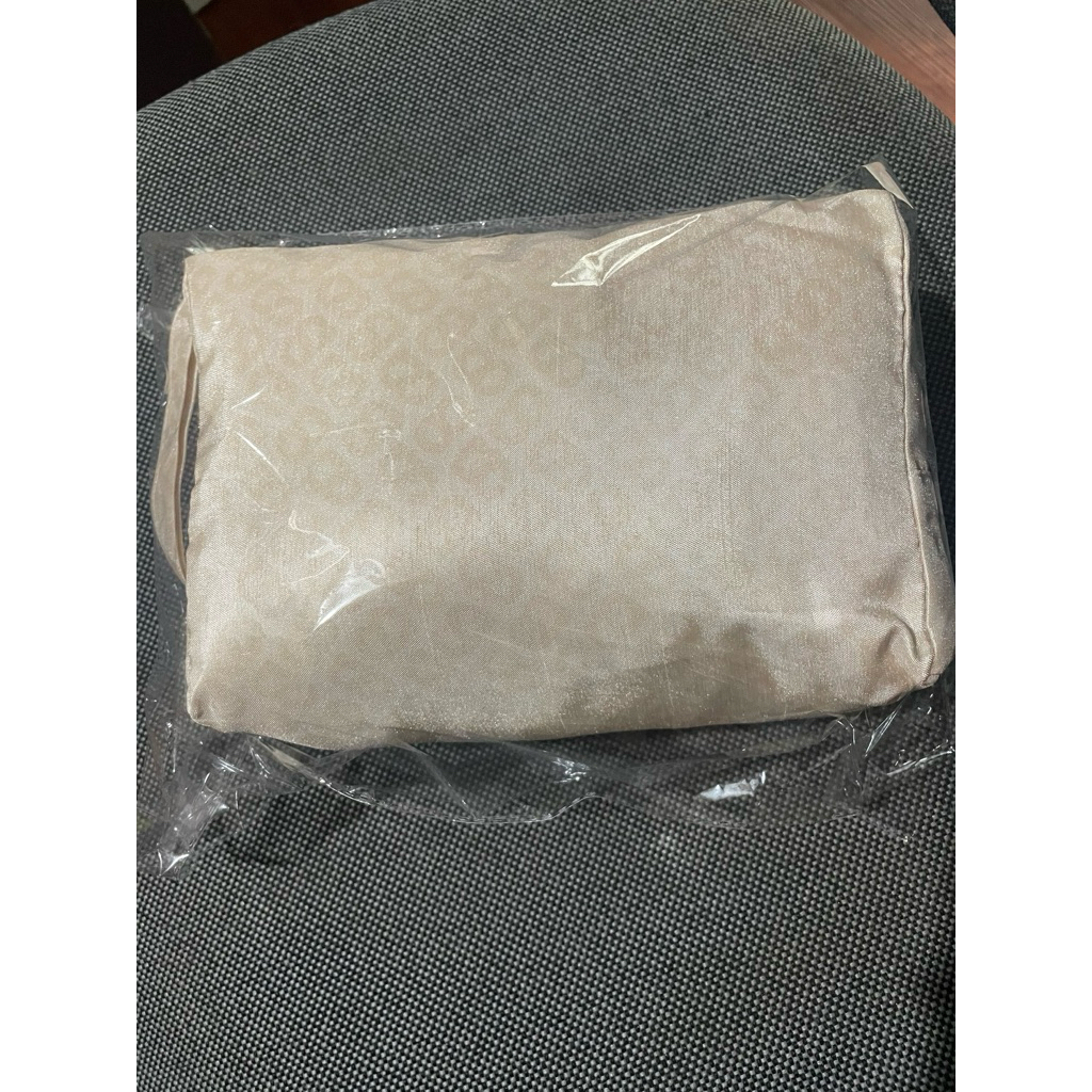 AS IS NO BOX CASSA PRAYER BUTTONSCARVES