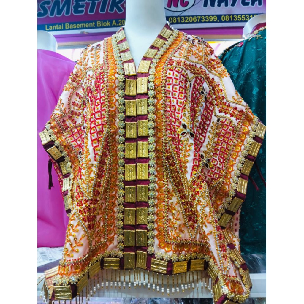 Baju pengantin mewah adat bugis Makassar full payet