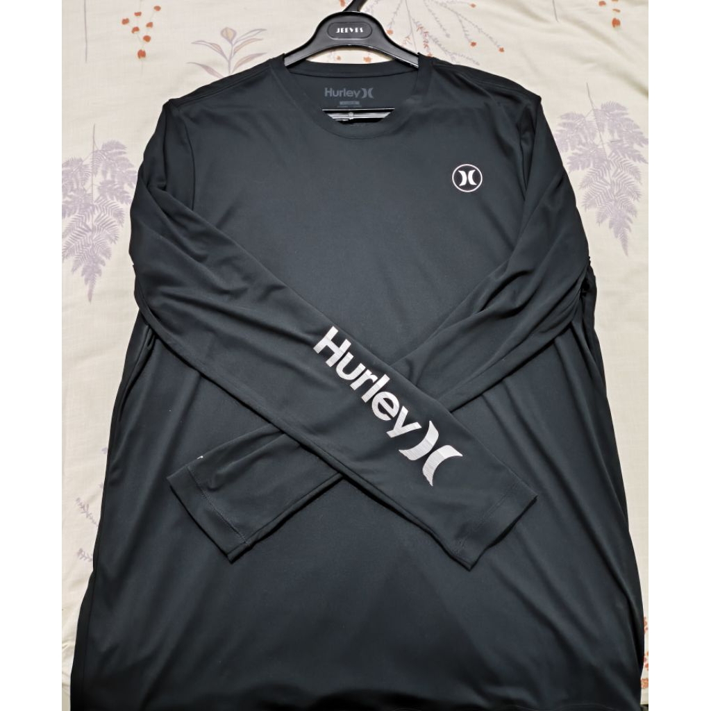 ORIGINAL Hurley Rash Guard XL Hitam | Baju Olahraga Pria Quick Dry Premium – Like New