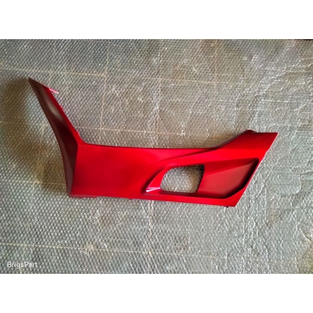 cover L under lis dek samping bawah kiri honda pcx 160 K1Z merah glossy original