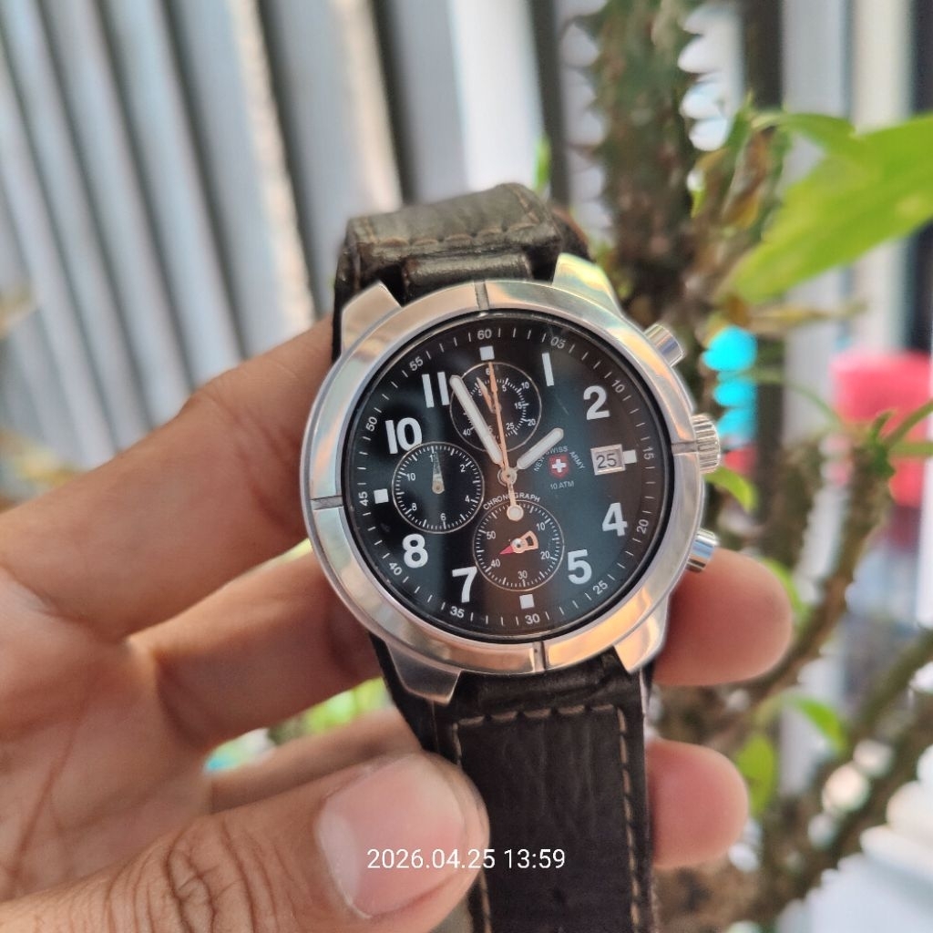 SWISSE ARMY L075-JA RARE  ORIGINAL/NEW SWISSE ARMY