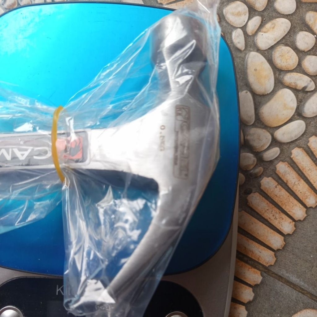 palu kambing camel 0.5kg gagang besi