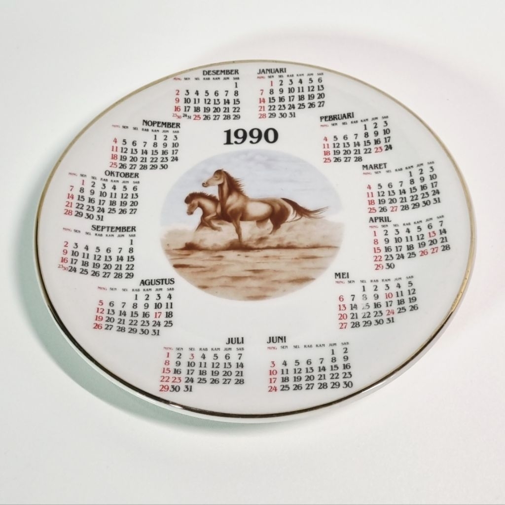 Piring Hias Kalender 1990 Motif Kuda - 1987 Motif Kelinci – Pajangan Dinding Vintage Keramik Unik