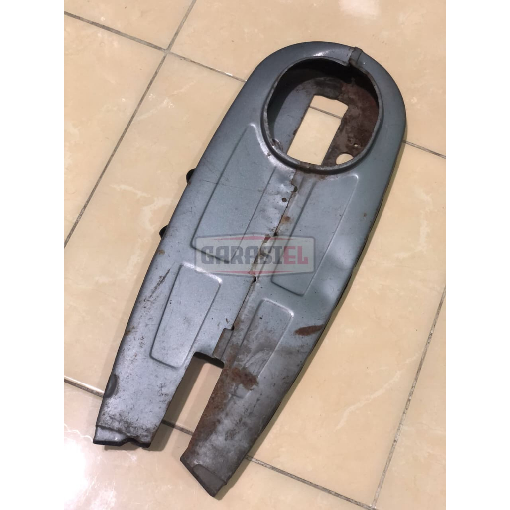 Tutup Rantai Honda Astrea Grand Bulus Asli Abu-Abu Original