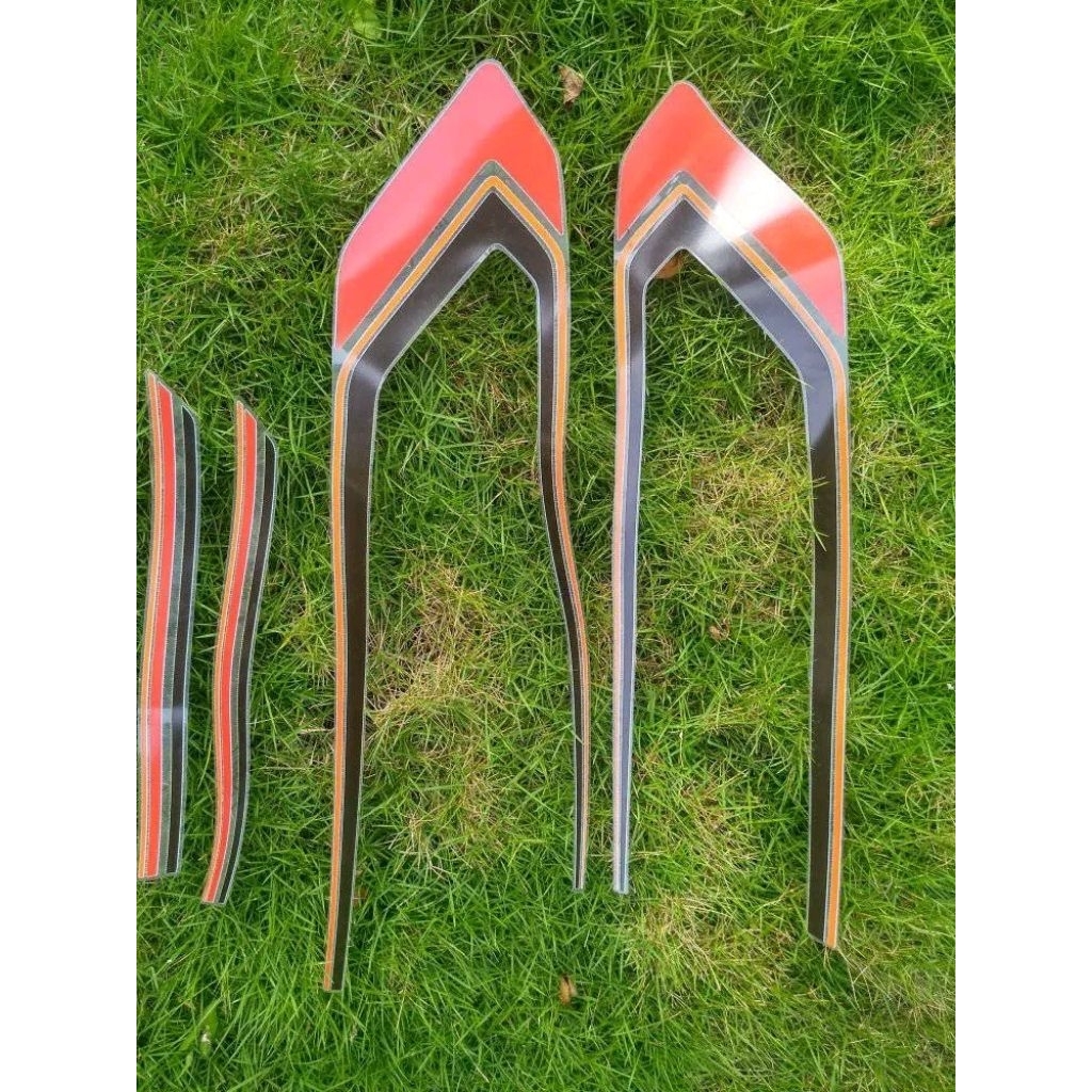 Striping/Sticker Tangki Dan Cover Accu CB100N
