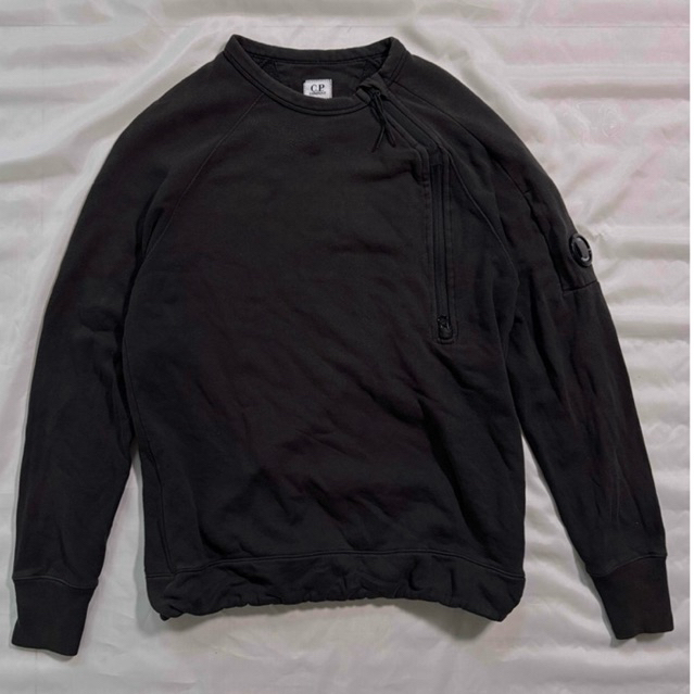 cp company crewneck black second
