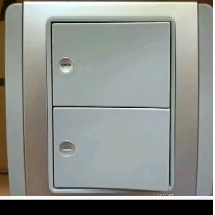 SAKLAR SERI SCHNEIDER NEO SILVER HORIZONTAL NEO SILVER