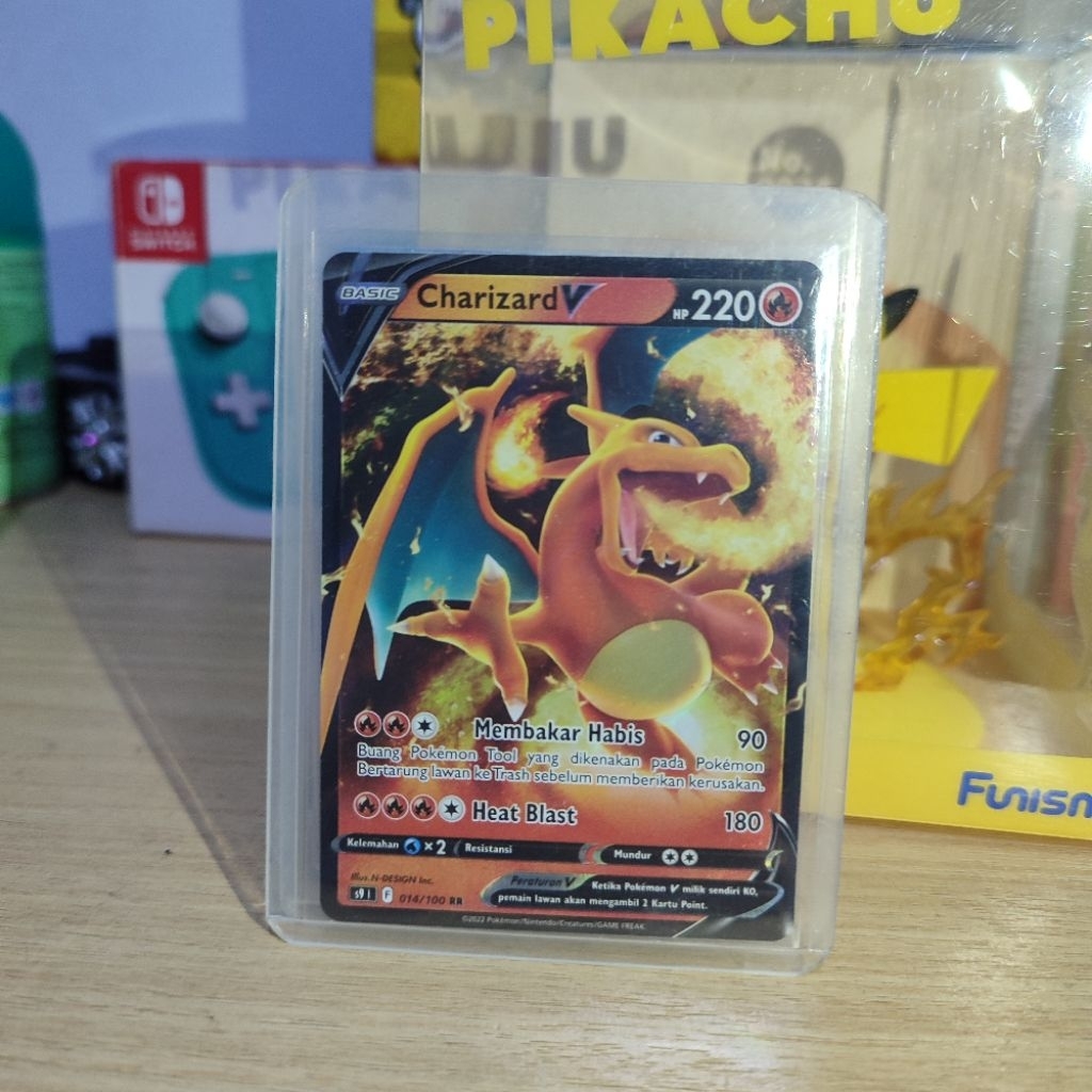 Charizard V RR s9