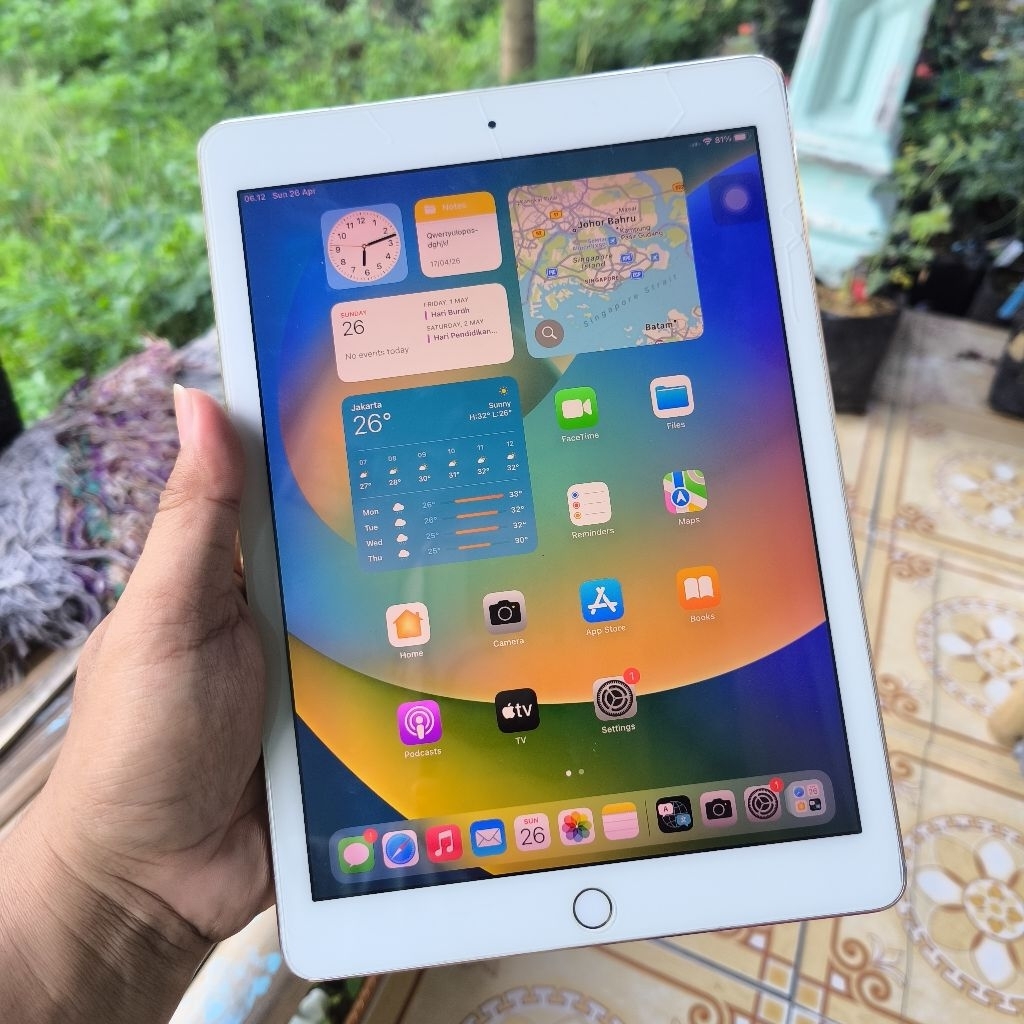 (zee) ipad pro 9.7 inch 2016 128gb wifi cell bukan bypass minus