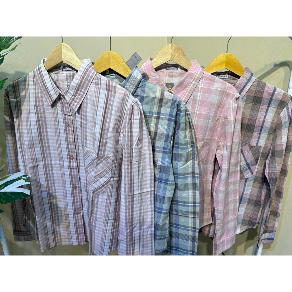 Kemeja Triset/Kemeja Wanita Kotak dan Salur