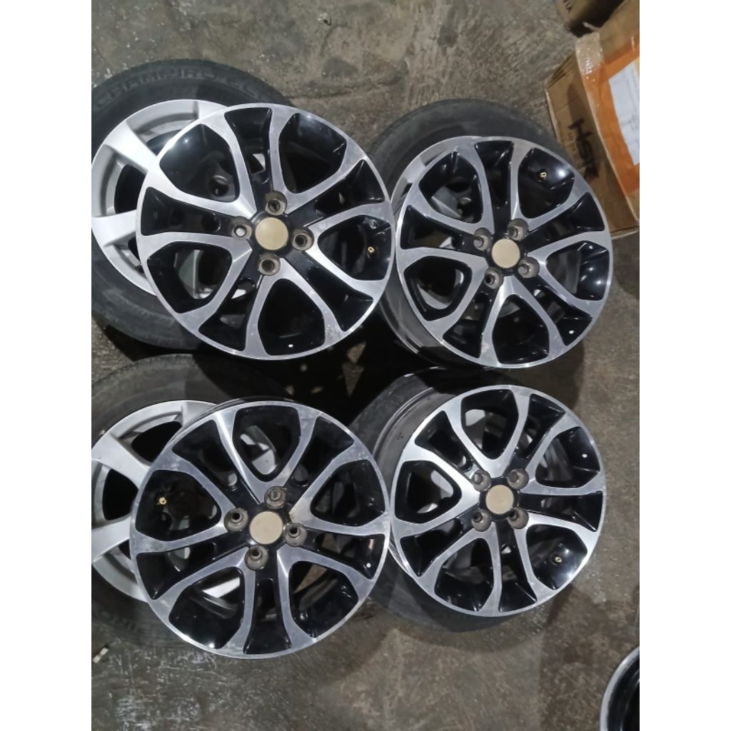 Velg Mobil Second STD SERION Ring 15 Lebar 5 pcd 4x100 Et45