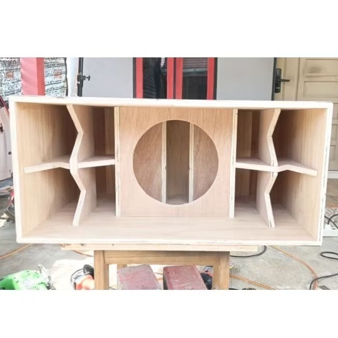 Box Speaker TH Nmax 6 inch