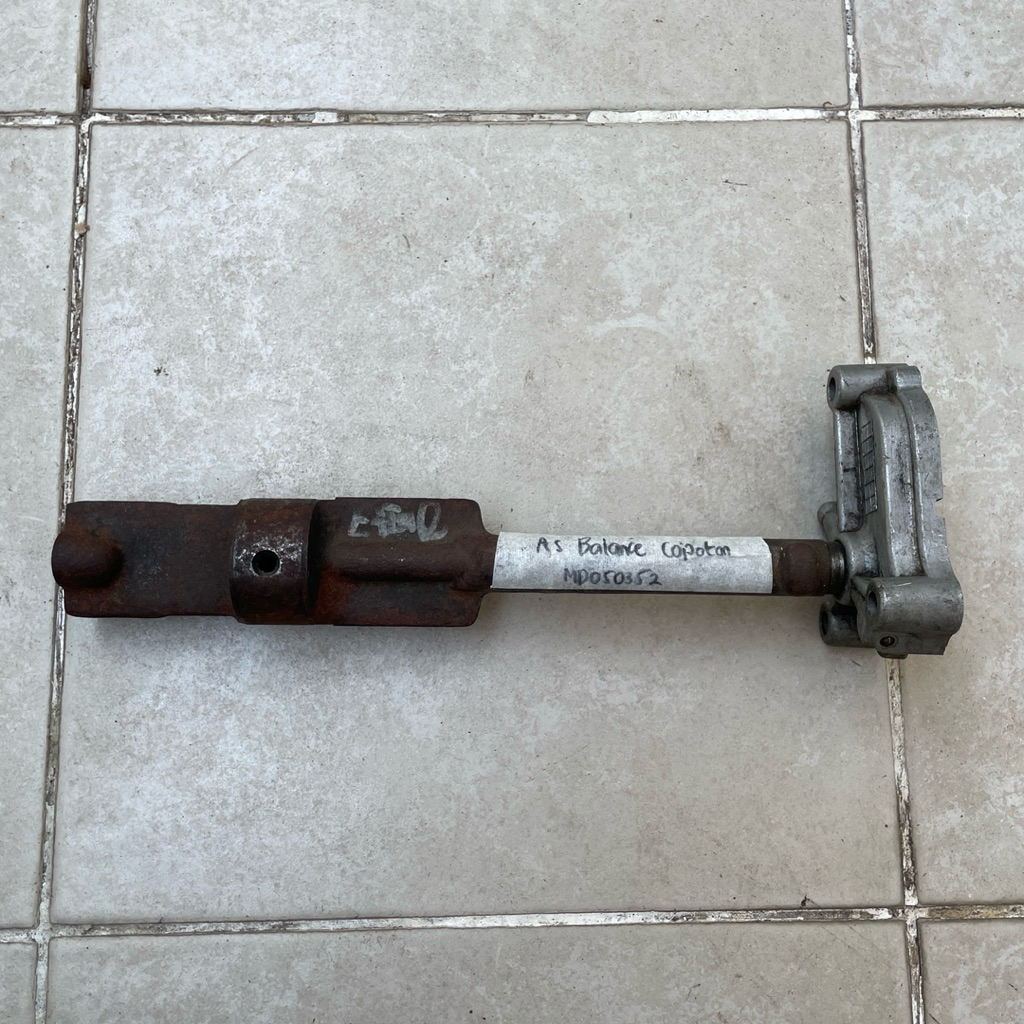 AS BALANCER SHAFT BALANCER KANAN PENDEK MITSUBISHI L300 KUDA L200 STRADA PAJERO ORIGINAL COPOTAN MIT