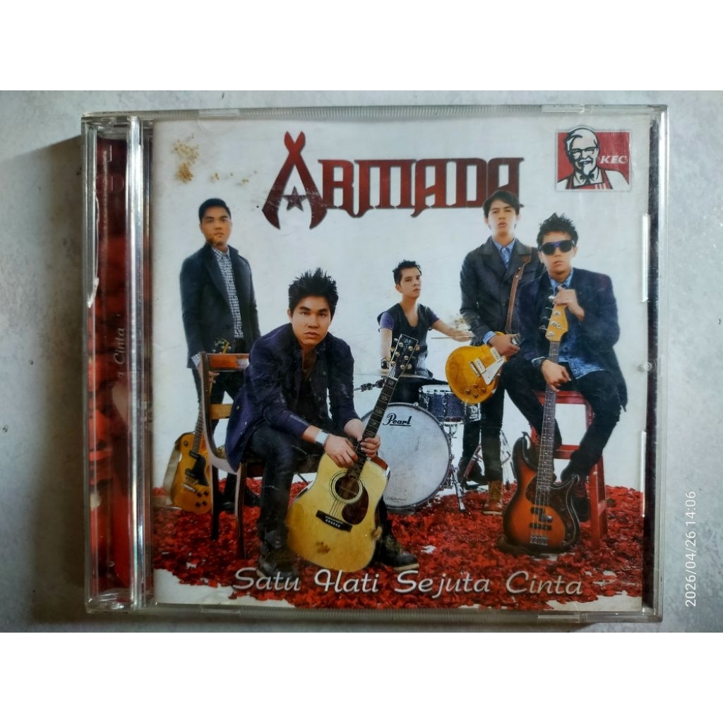 CD jadul ARMADA "satu hati sejuta cinta" (KFC)