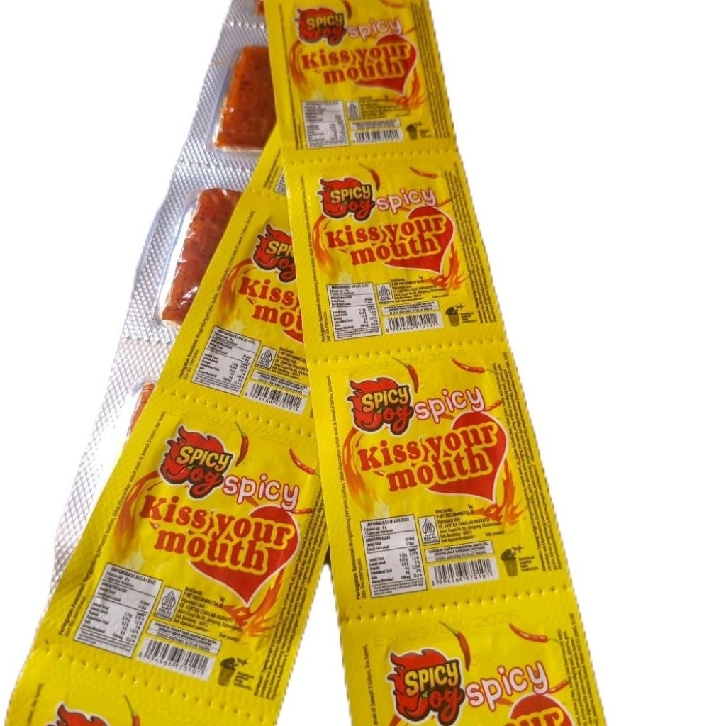 Latio jajanan pedas viral isi dengan saus korea spicy/berlogo Halal