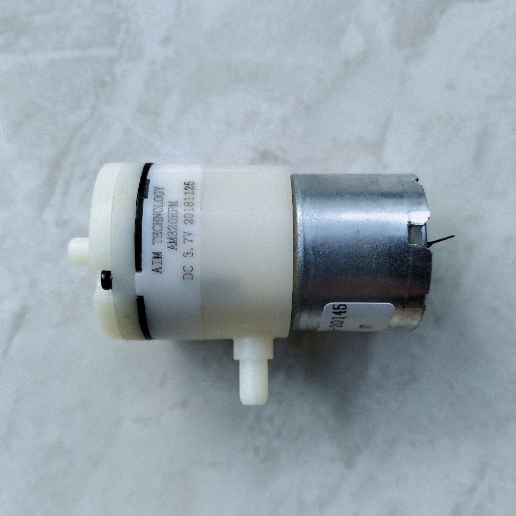 Pompa Dinamo Aerator mini 320 Pendek DC 3-6V Kolam Ikan Mancing Akuarium Portable