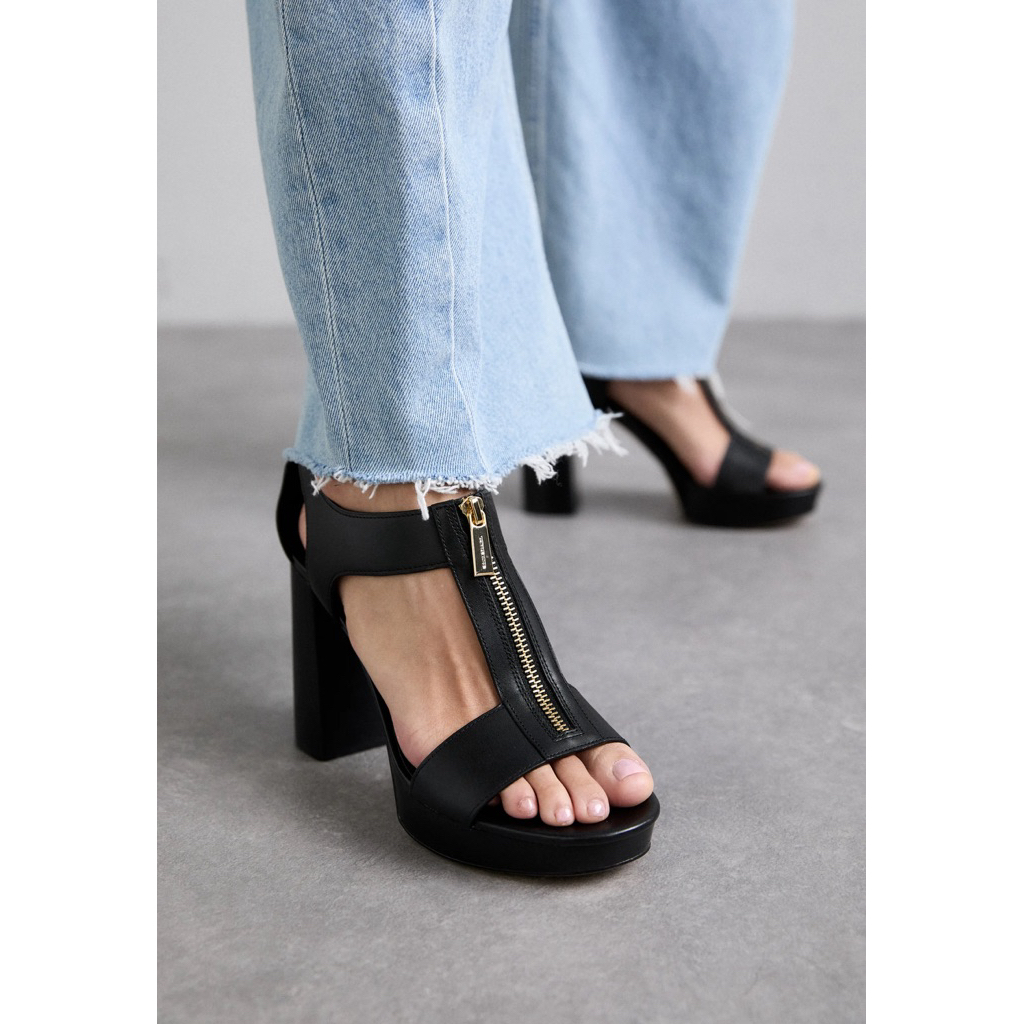 Michael Michael Kors BERKLEY Sandal Leather MID - MK Black Leather Platform Heels Sandal Zip Front B