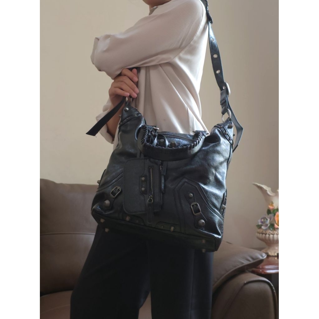 Tas Balenciaga Le Cagole (Preloved/Second)