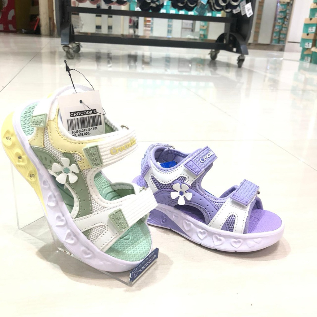 sepatu sandal lampu anak cewek model terbaru brand crocodile kids