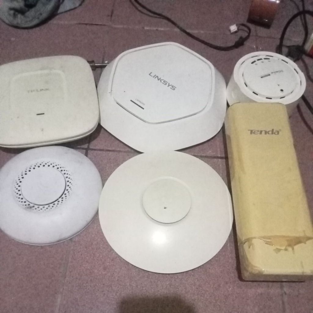 Outdoor access point dan UBIQUITY