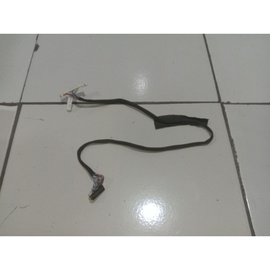 kabel fleksibel tv Aqua LE32AQT7000T