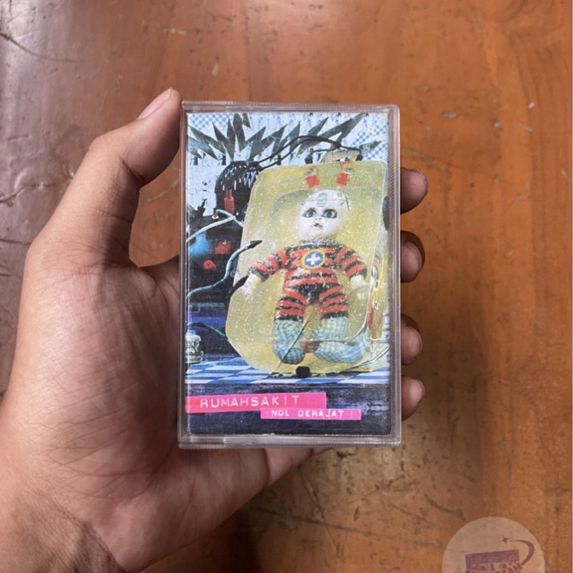 Kaset Pita Rumahsakit Nol Derajat