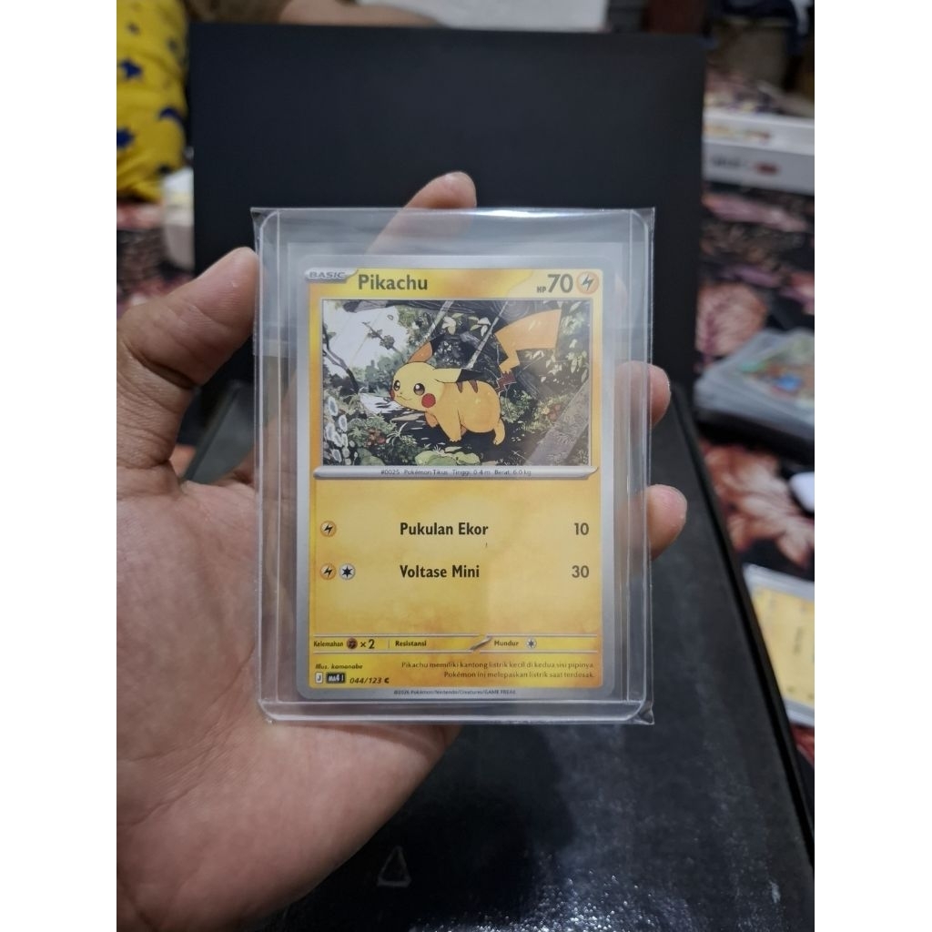 POKEMON TCG PIKACHU MA4 044/123 (PUKULAN EKOR-VOLTASE MINI) INDONESIA