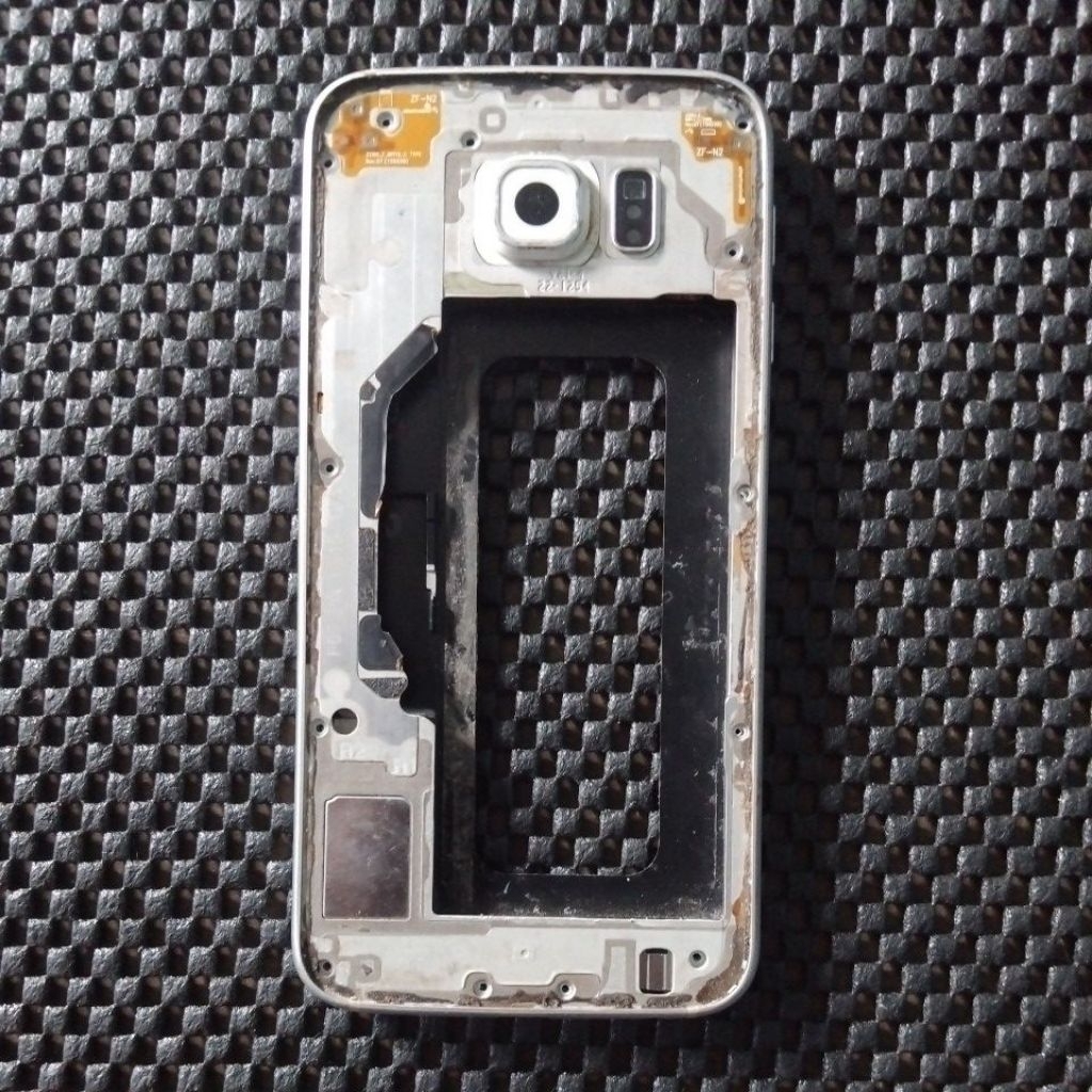 middle frame & tulangan lcd samsung s6 flat ori