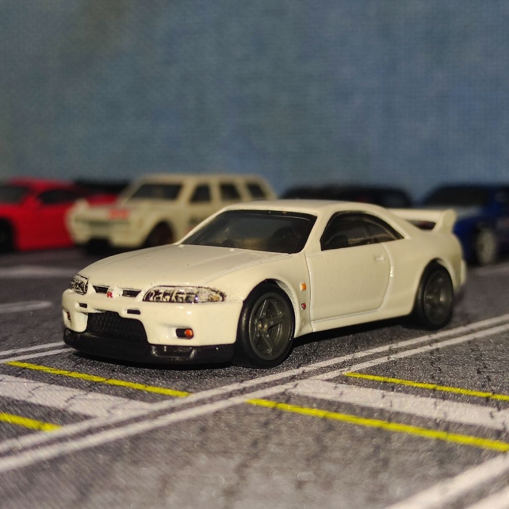 Hotwheels Paket Premium Nissan Skyline GTR R32 dan R33
