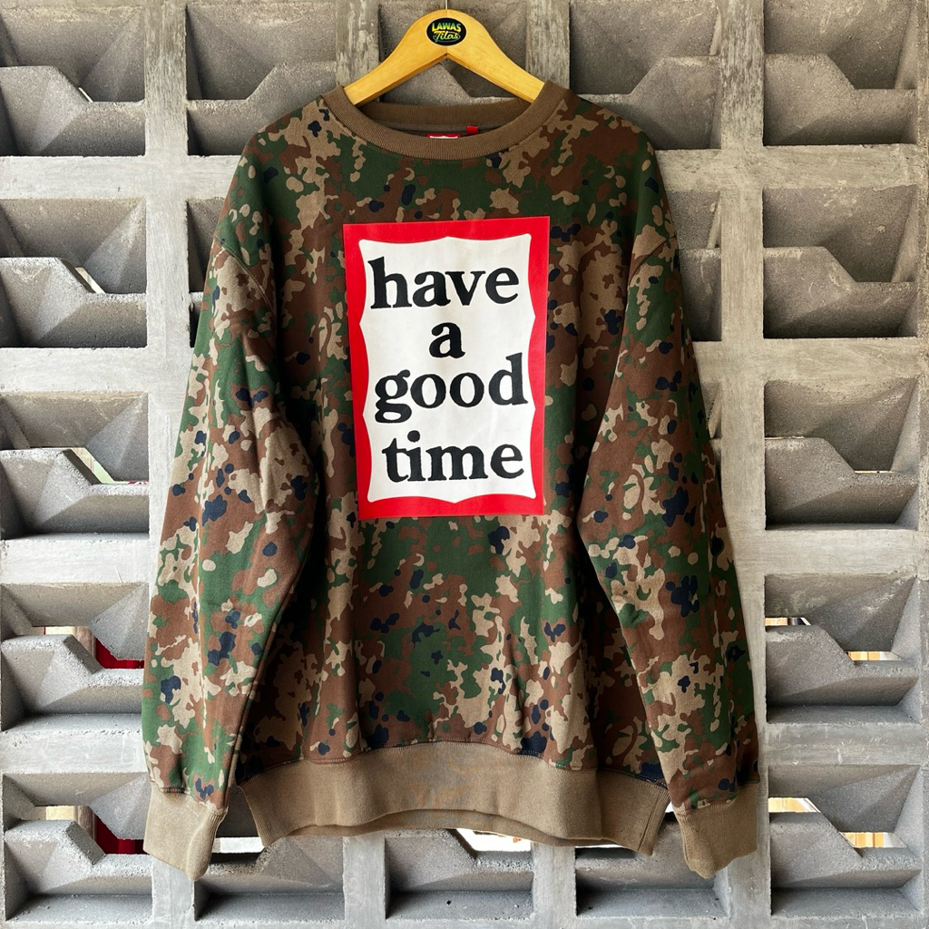 HAGT Camo Crewneck
