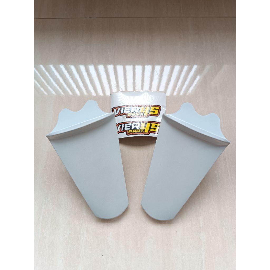 cover tail pet pad sambungan body suzuki arashi 125 original sgp