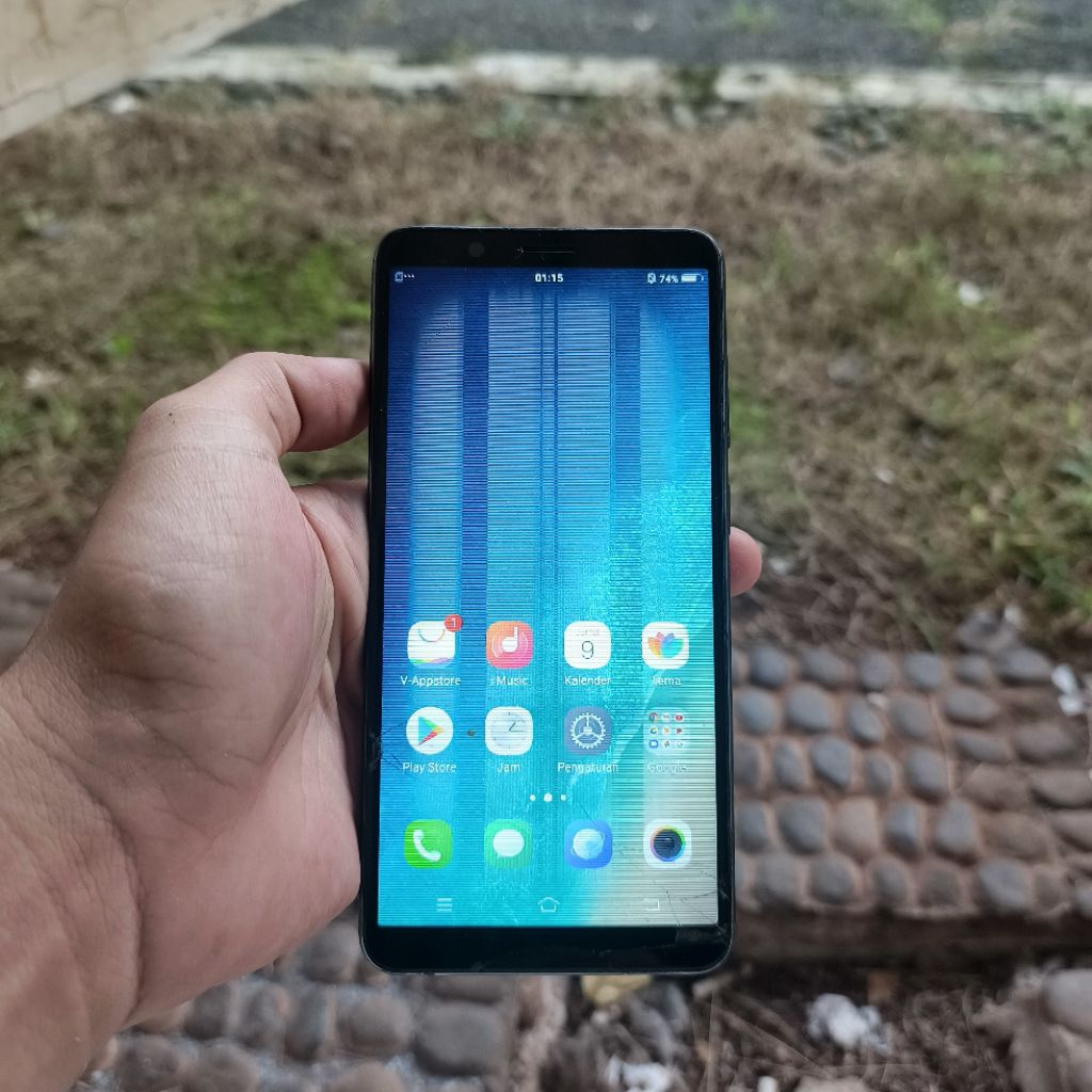 Vivo V7 RAM 4/32