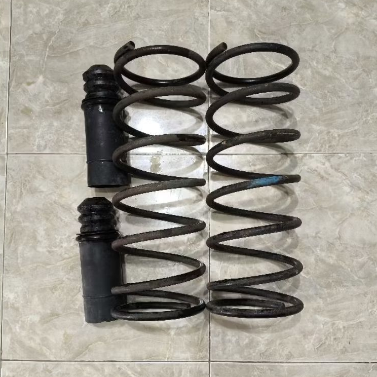 Per keong Coil Spring Volvo 240 Original bagian depan