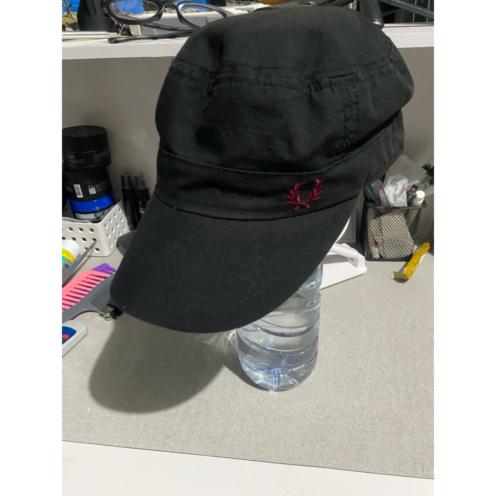 topi fred perry