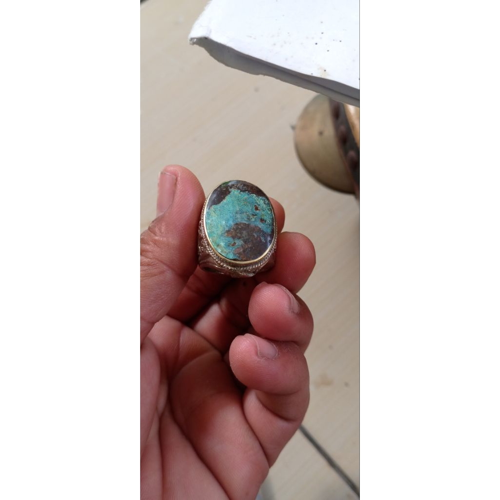 akik pirus motif gambar kepala kucing