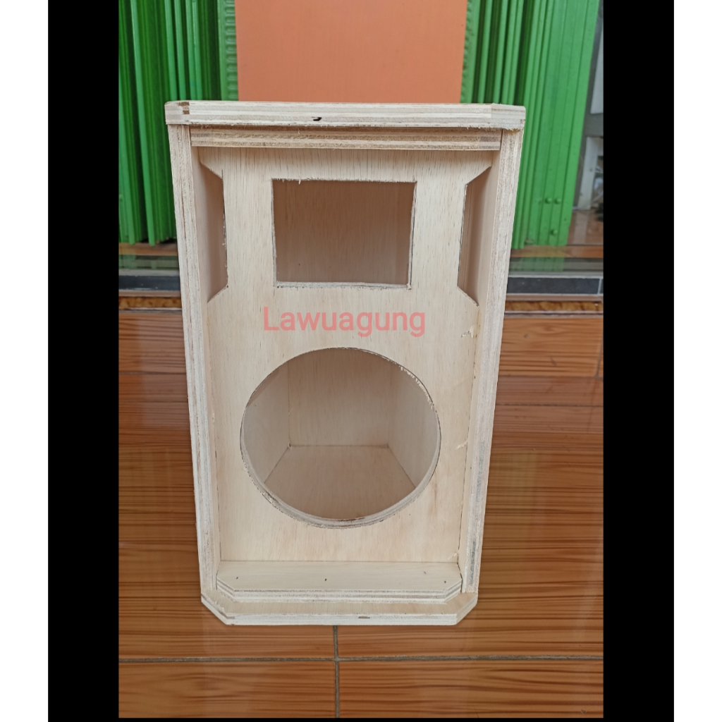 Box Middle SR 6 inch / Box speaker SR 6 inch