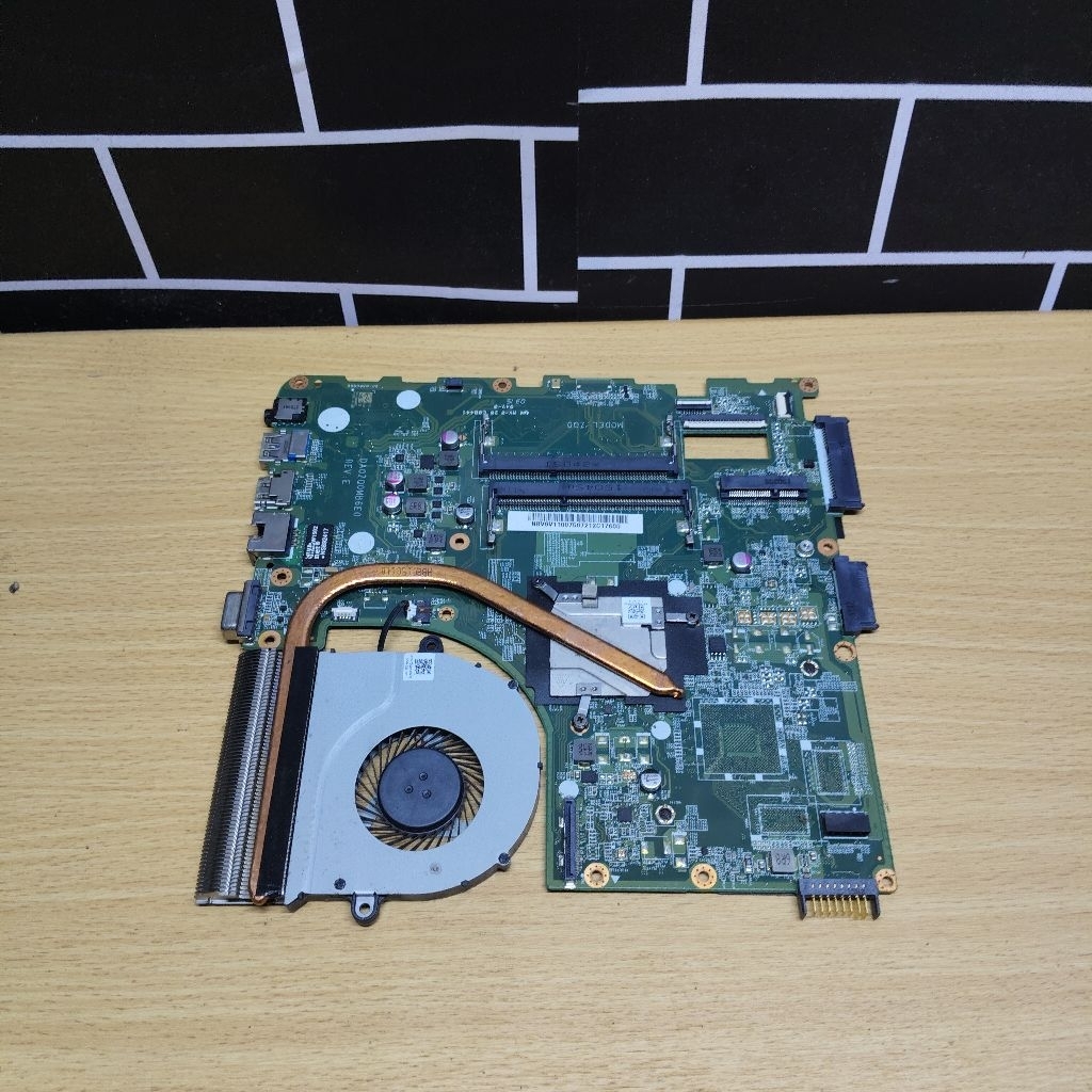 Motherboard Mainboard Mobo Mesin Normal Laptop Acer aspire E14 E5-471 E5-471G