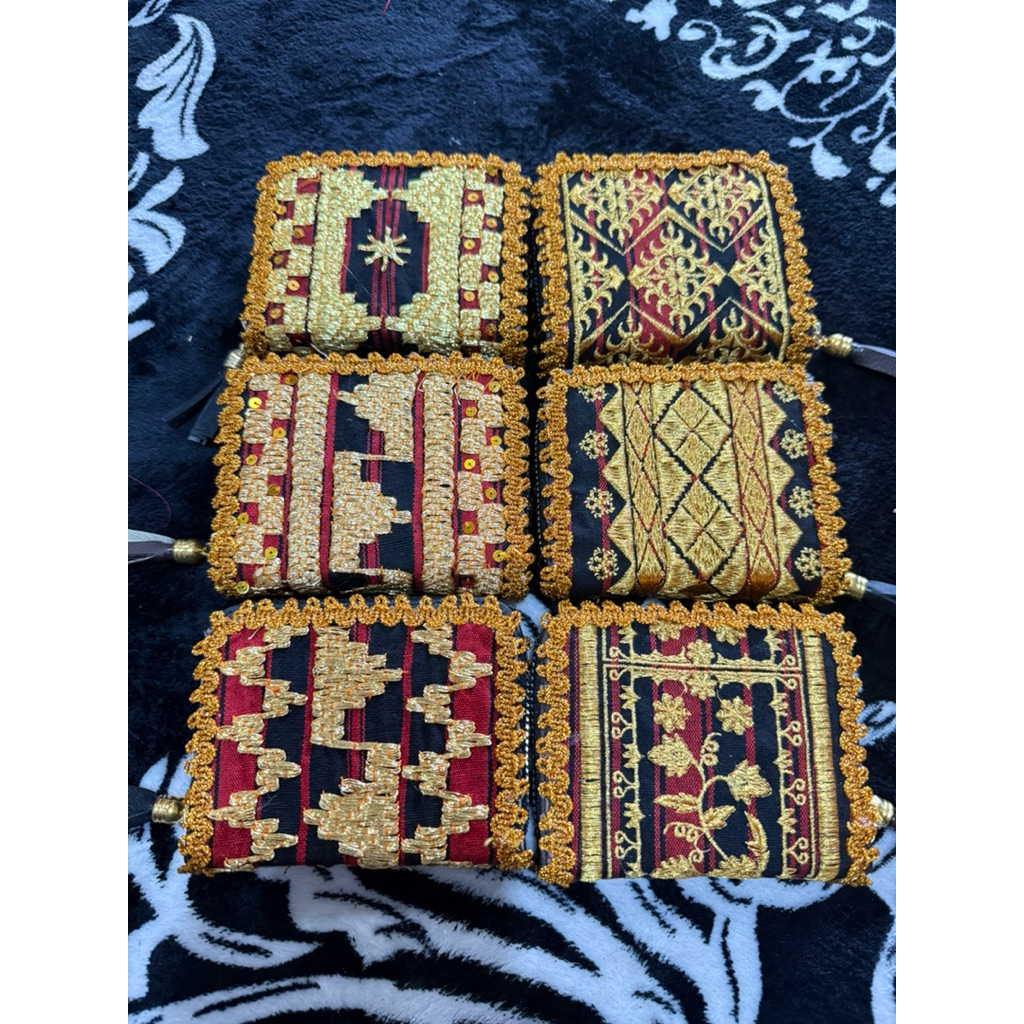 dompet souvenir oleh oleh cinderamata tapis khas lampung