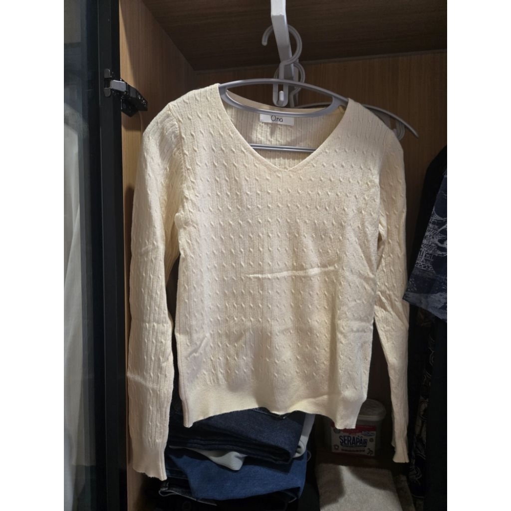 Butter Yellow Top (Preloved)