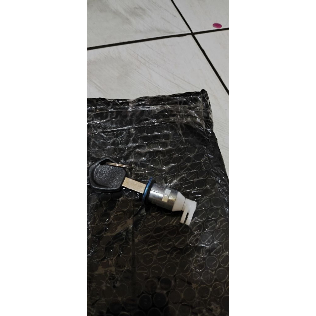 kunci Jok Cbr 150 K45a Kunci Jok Cbr 150 non led k45a