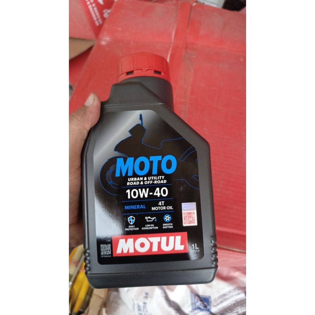 OLI MESIN MOTOR MOTUL MOTO SAE 10W-40 1L/OLI MESIN MOTUL SEGALA MOTOR LAKI-LAKI 4TAK/OLI MESIN ORIGI