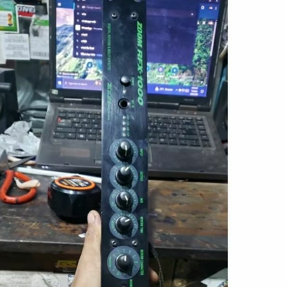 EFEK ZOOM RFX-1000