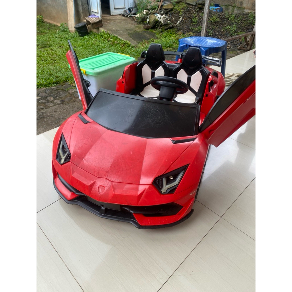 mobil aki anak lamborghini aventador 12v